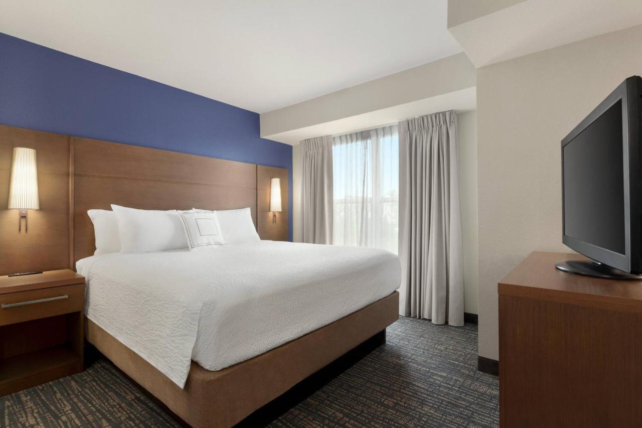 By Marriott Hotel